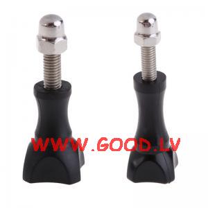 Kameras skrve (gar) ar uzgriezni