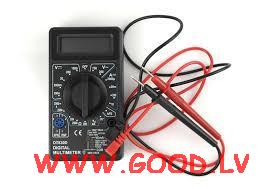 Digitlais multimetrs